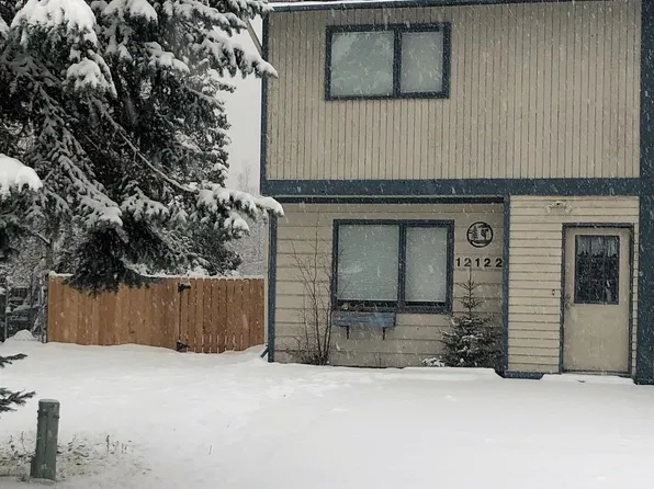 12122 Copper Mountain Dr, Eagle River, AK 99577