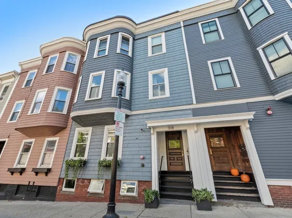 308 Bunker Hill St Unit 2, Charlestown, MA 02129