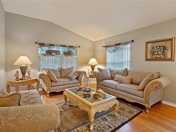 3rd image of 15316 Lake Bella Vista Dr