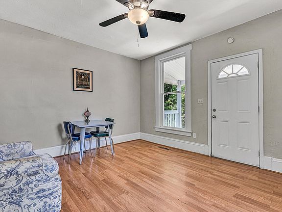 4th image of 506 6th St NW