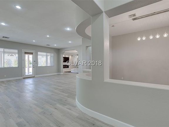 3rd image of 5063 Shadow Mist Ct