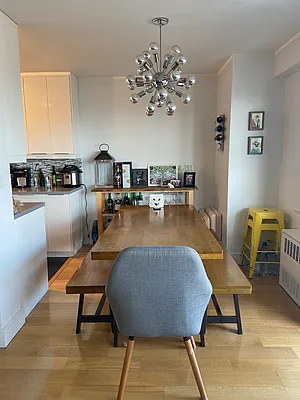 Rented by David Francis New York LLC | media 5