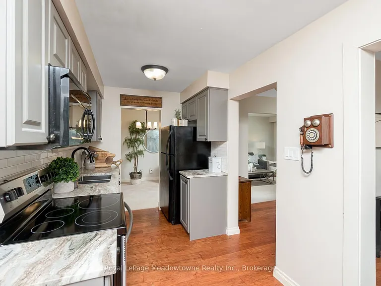 784 Graham Bell Ct — Photo 9