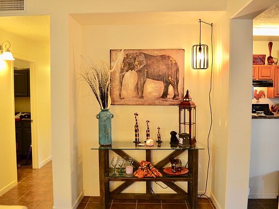 Buffet area in dinning room 