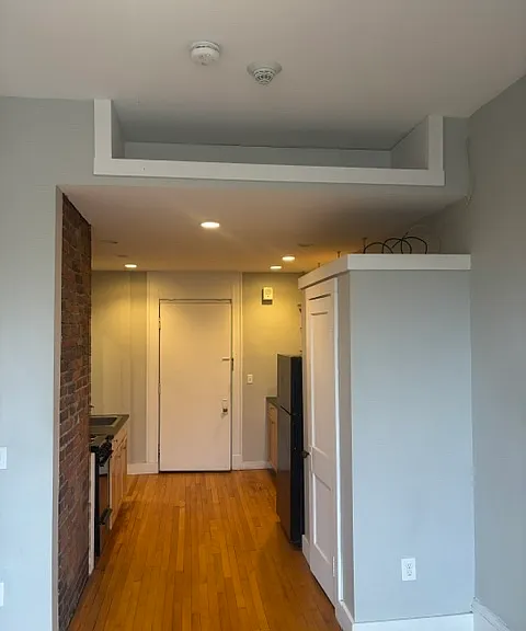 93 Maine St #111 — Photo 4