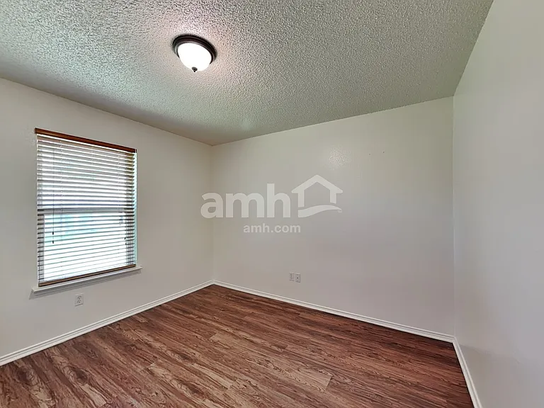 5713 Stone Meadow Ln — Photo 14
