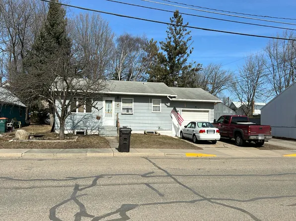 120 6th St W, Browerville, MN 56438