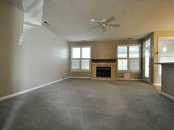 5th image of 922 Shoal Creek Trl