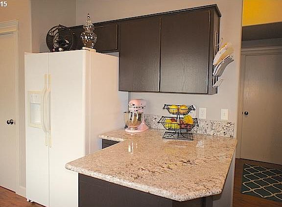 3rd image of 387 Harvard Dr