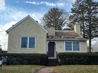 362 Prospect Ave, Little Silver, NJ 07739