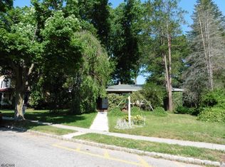 11 Maple Ave, Madison, NJ 07940