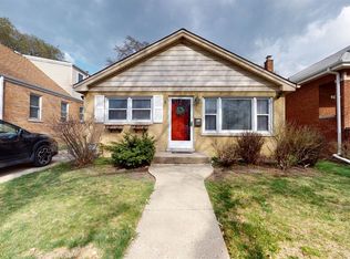 311 Nordica Ave, Glenview, IL 60025