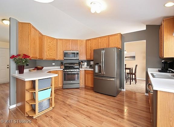 4th image of 24330 White Oak Dr