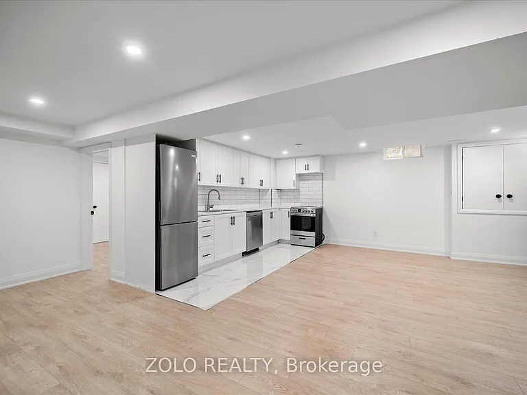 278 Alex Doner Dr #LOWER — Photo 7