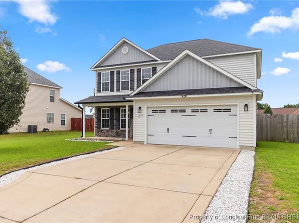 2119 Queen Elizabeth Ln, Hope Mills, NC 28348