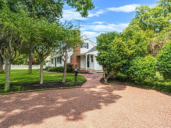 4th image of 273 Cambon Avenue