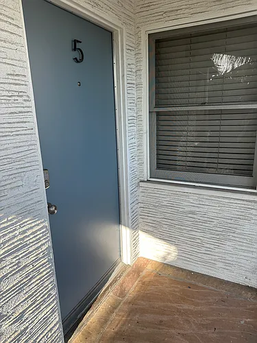 1057 Euclid Ave #5 Photo 1
