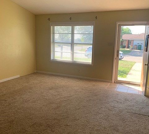 4th image of 442 Mimosa Dr