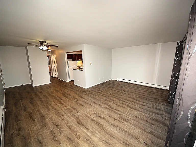 8624 Shagbark Ct #1E — Photo 4