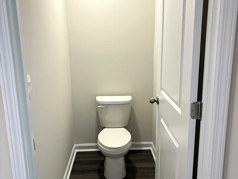 100 Kelsey Ct — Photo 33