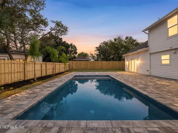 806 CHERRY Street, Neptune Beach, FL 32266