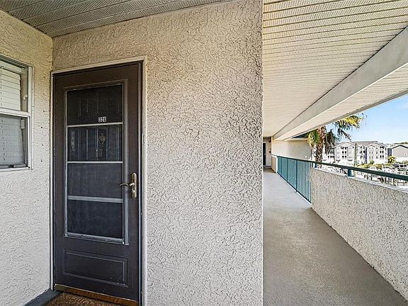2nd image of 5567 Sea Forest Dr APT 324