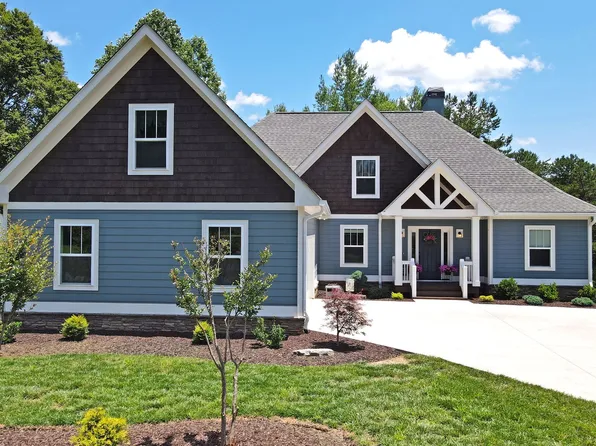 301 Owen Glen Dr, Blairsville, GA 30512