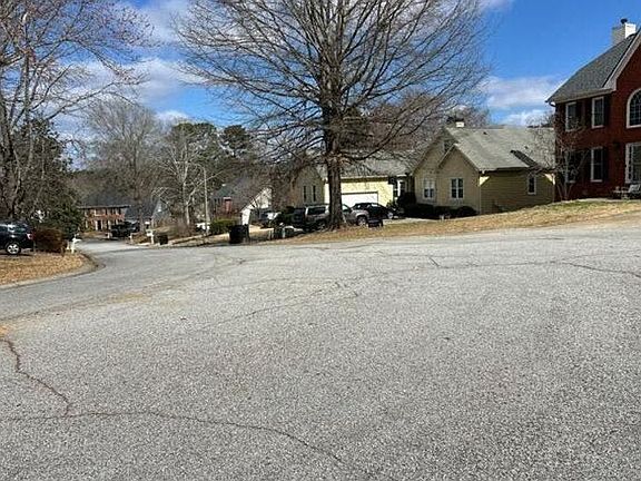 5th image of 5076 Oak Branch Ln NW