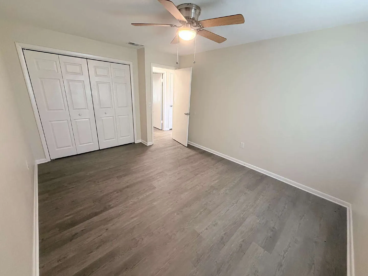 Newly Renovated Duplex! — Photo 4