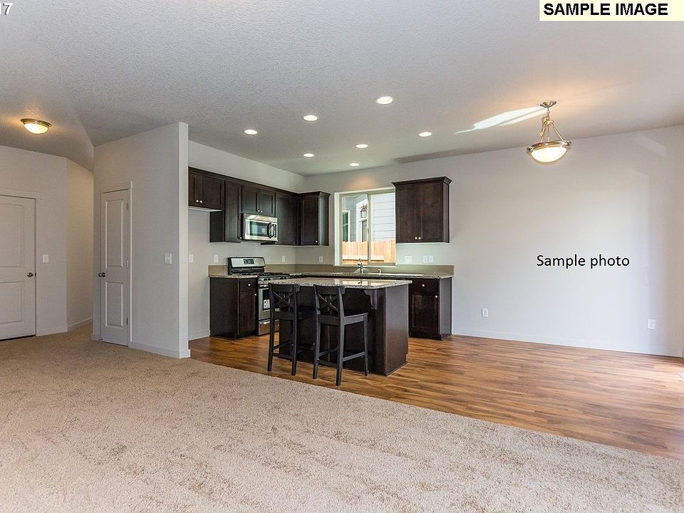 2nd image of 11625 NE 111th Cir