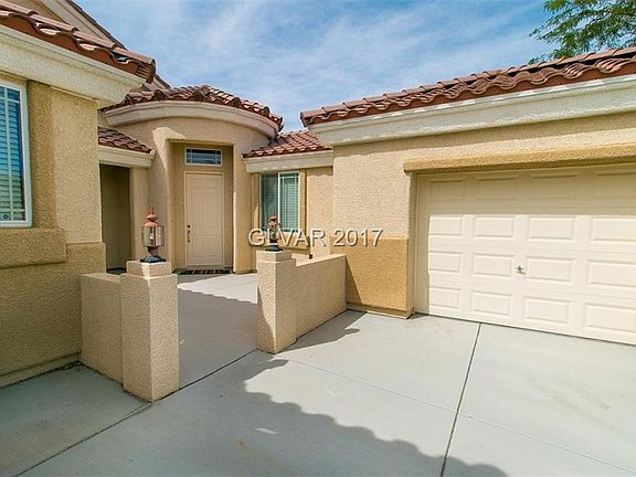 4th image of 8673 Indian Run Falls Ln