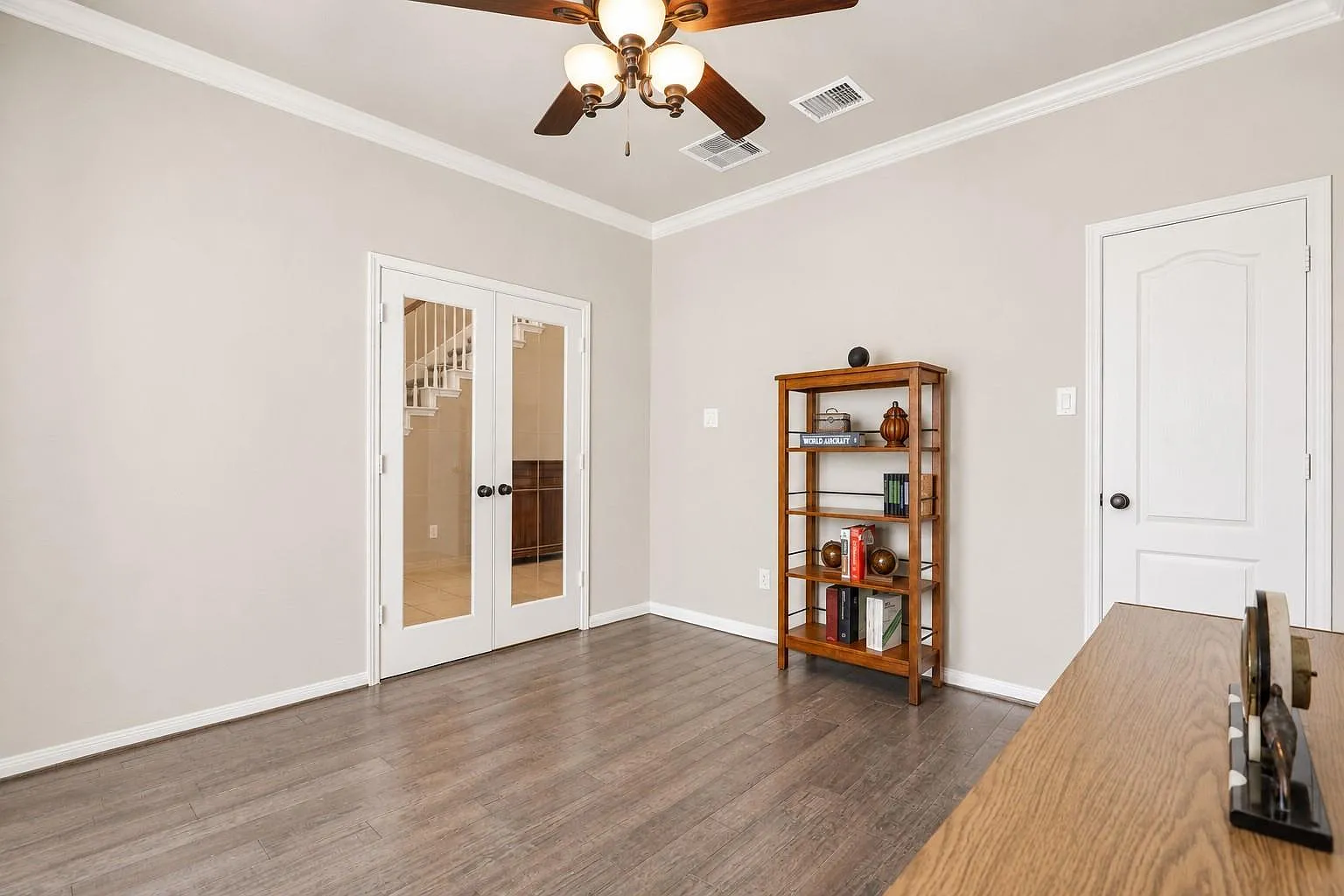 4 bed, 3.5 bath, 3156 sqft, $3,195 — Photo 3