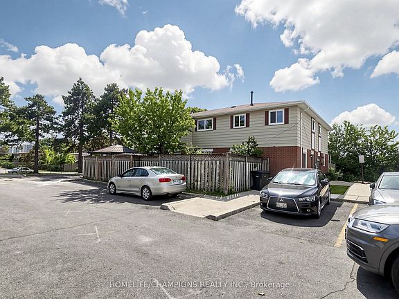 2nd image of 18 San Vito Dr