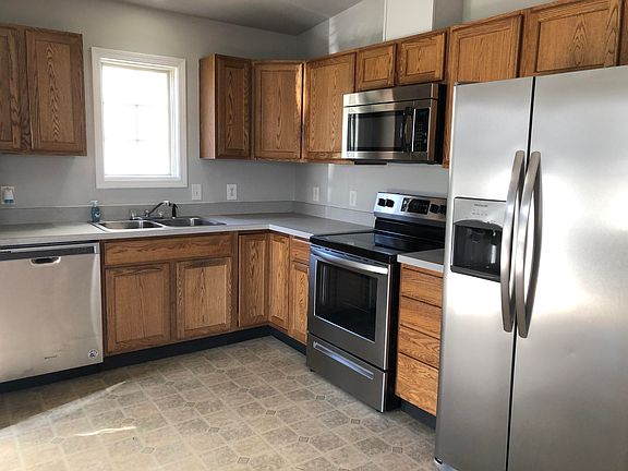 4th image of 1010 Pocahontas Ave NE
