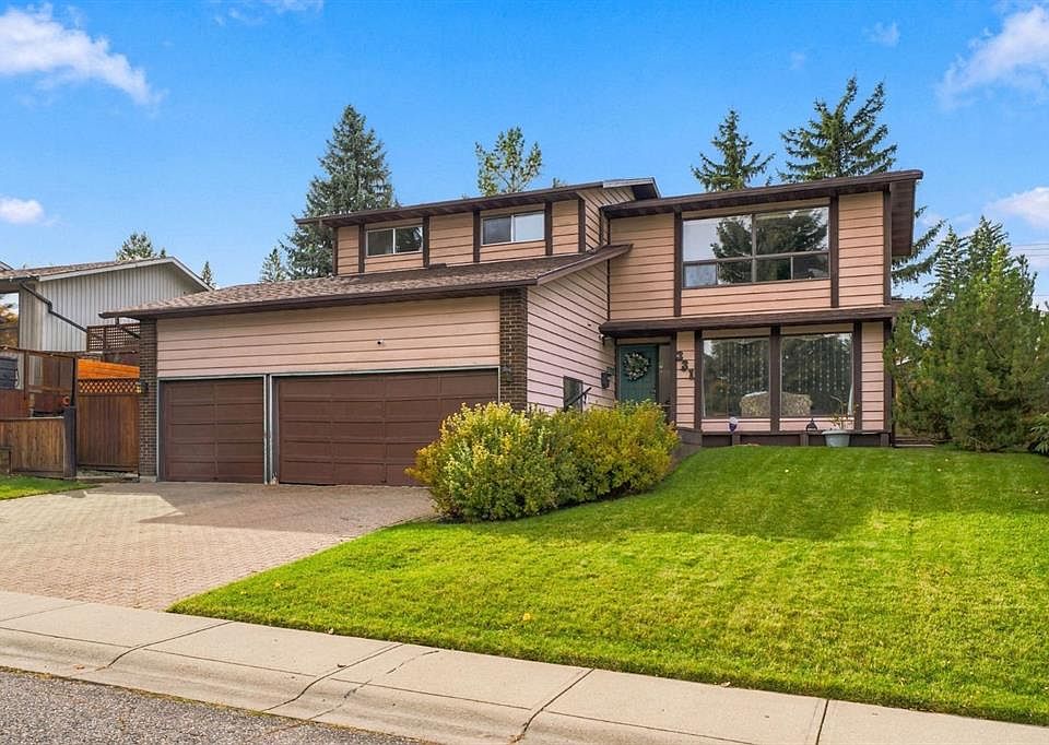 1st image of 331 E Oakfern Cres SW
