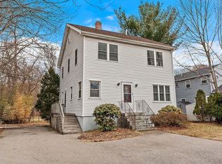925 Worcester St, Wellesley, MA 02482