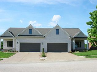 4514 Sierra Dr, Boonville, IN 47601