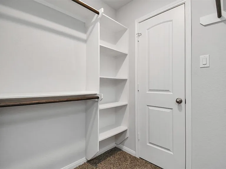11028 Patriot Ct — Photo 28