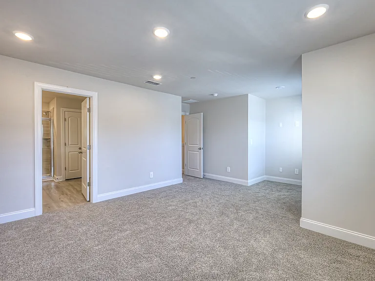 204 Douglas Bend Rd #1804 — Photo 6