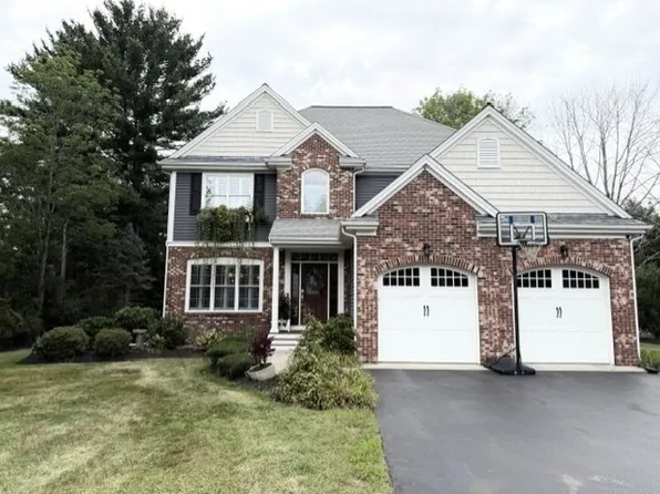149 West St, Attleboro, MA 02703