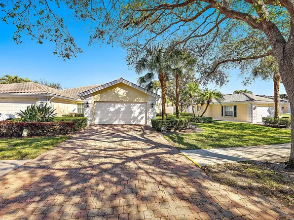 699 Hudson Bay Drive, Palm Beach Gardens, FL 33410