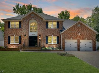 920 Dunham Ave, Westfield, NJ 07090
