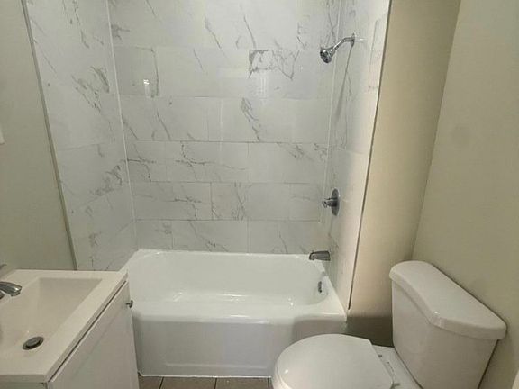 5th image of 51 Hawkins St #2L