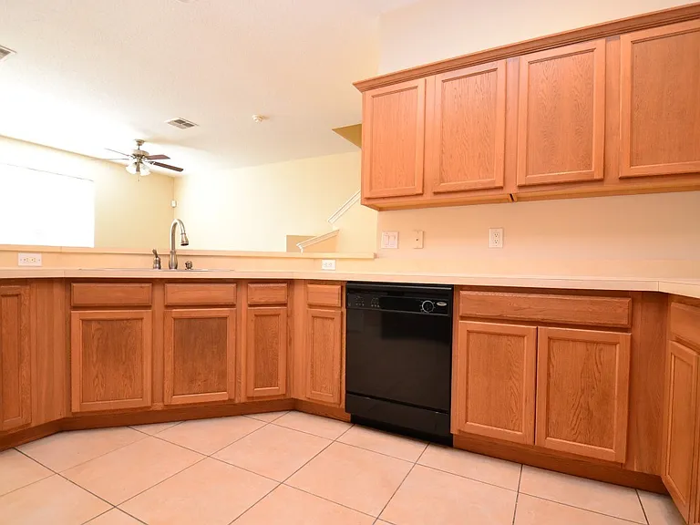 408 Habitat Way — Photo 7