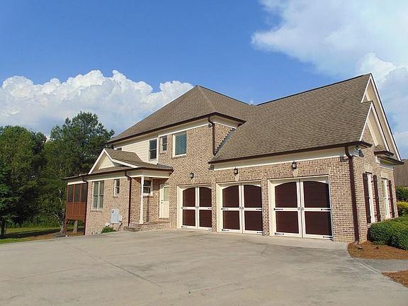 3rd image of 2112 Rosebury Park Dr