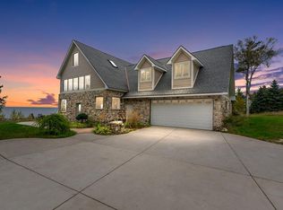 8507 Island View Rd, Fish Creek, WI 54212