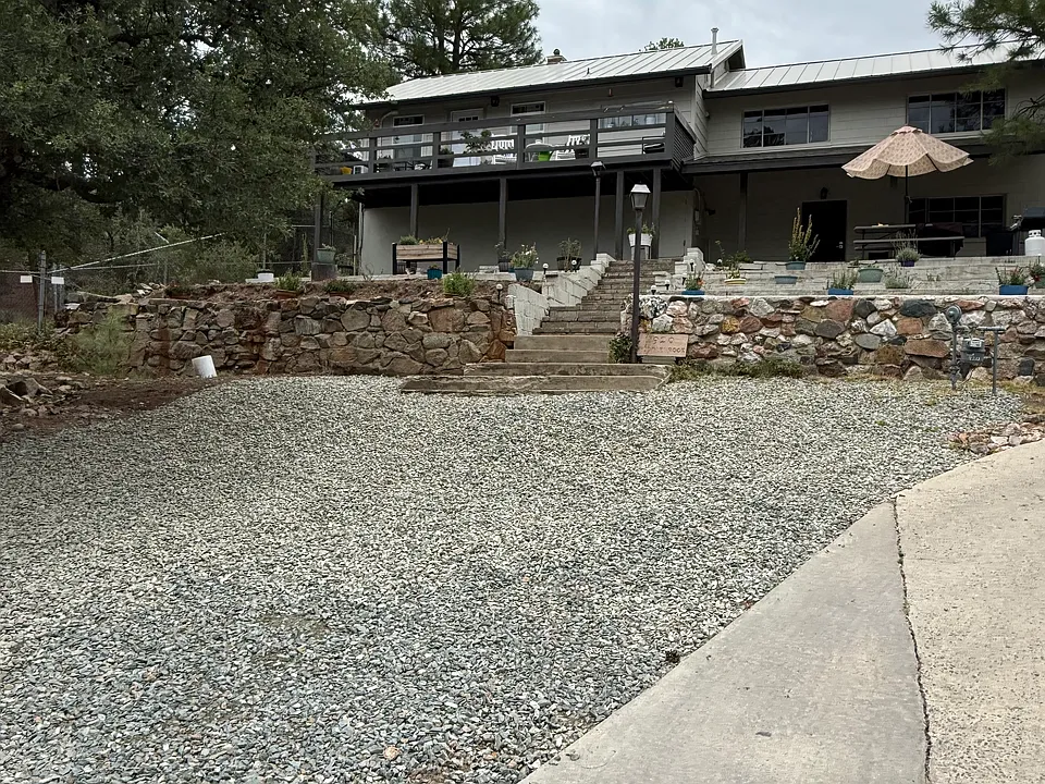 920 Middlebrook Rd