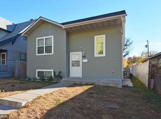 978 Desoto St, Saint Paul, MN 55130