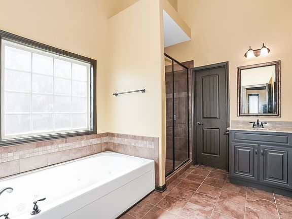 5th image of 405 Carson Bailey Ct