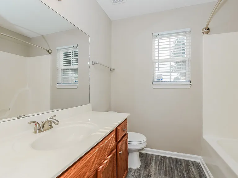1283 Tiree Dr — Photo 11